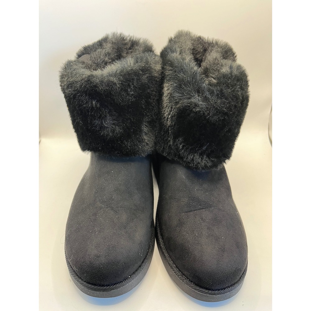 NEW Juicy Couture Womens Black Faux Suede Fur Trim Rhinestone Buckle Boots 7 1/2